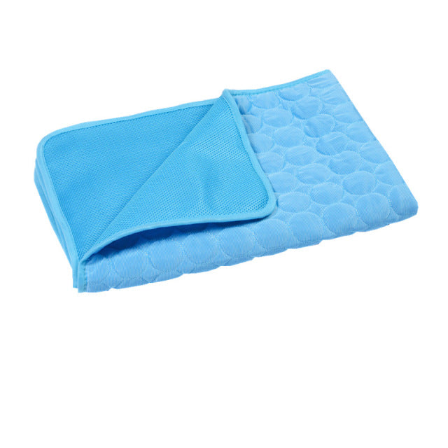 Protect Your Sofa in Style - Breathable Sofa Blanket for Pets